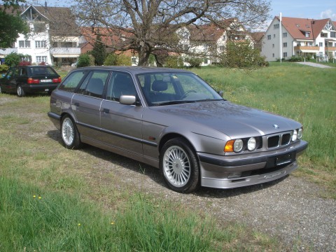 alpina B10 Touring (E34)
